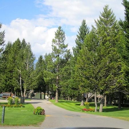 Akiskinook At Windermere Lake - Private Beach Access - New Pool And Hot Tub Now Open! Invermere Buitenkant foto